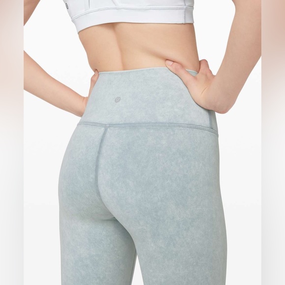 Wunder Under Lululemon leggings - Picture 4 of 8